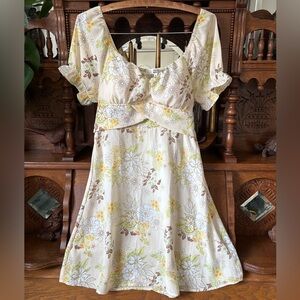 Floral Cream Cottage Mini Dress Size Medium